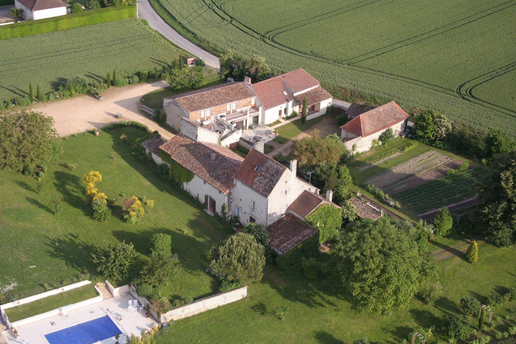 Le Pigeonnier Du Perron Hotel Availles-en-Châtellerault Kültér fotó